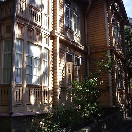 فندق بورجوميفي  Old House Rustaveli المظهر الخارجي الصورة
