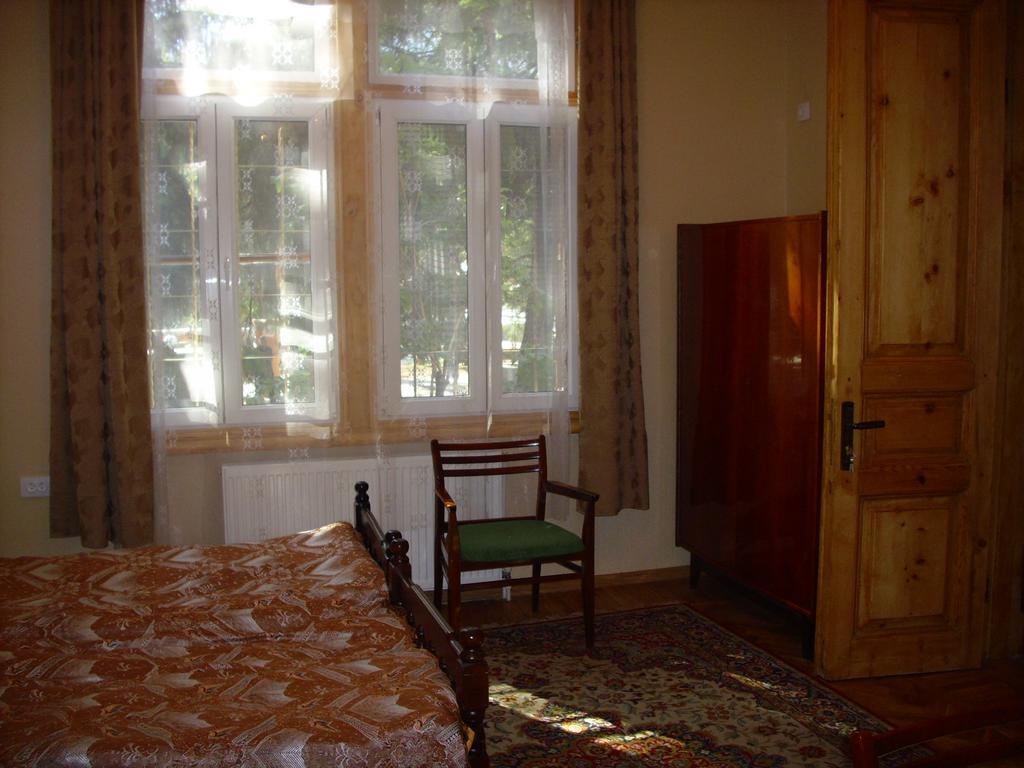 فندق بورجوميفي  Old House Rustaveli المظهر الخارجي الصورة